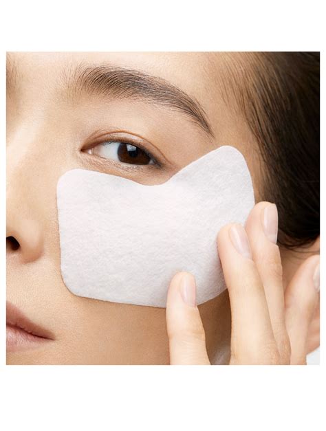 SHISEIDO Vital Perfection Uplifting and Firming Eye Mask | Holt Renfrew Canada