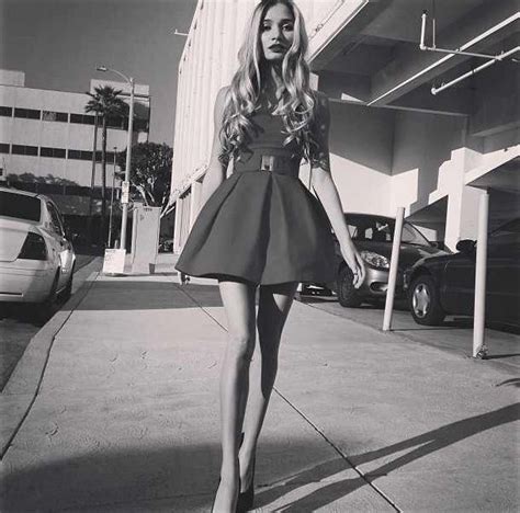 Pia Mia Legs Naked Onlyfans