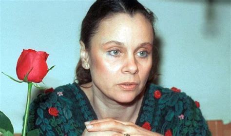 Любовь Полищук – биография, фото, личная жизнь, муж и сын, причина ...