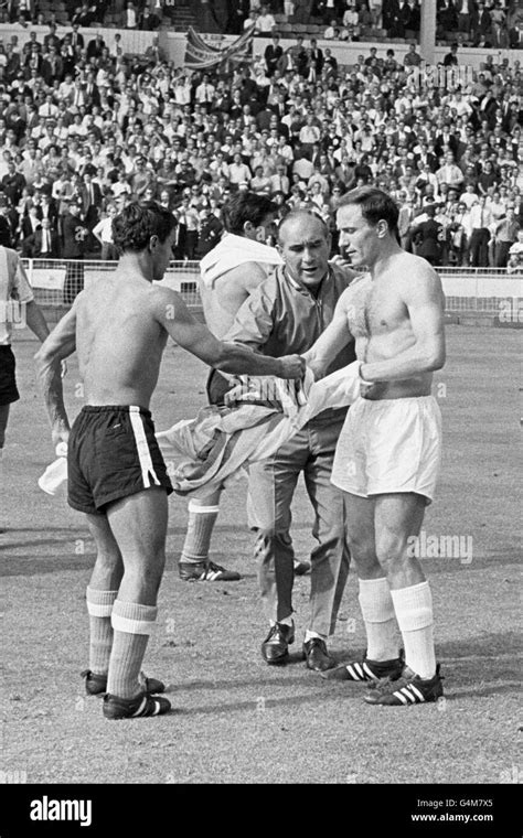 Soccer World Cup England 1966 Quarter Final England V Argentina Wembley Stadium Stock