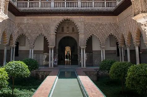 Visita Privata Ai Reales Alcazares Alla Cattedrale E Alla Giralda Di