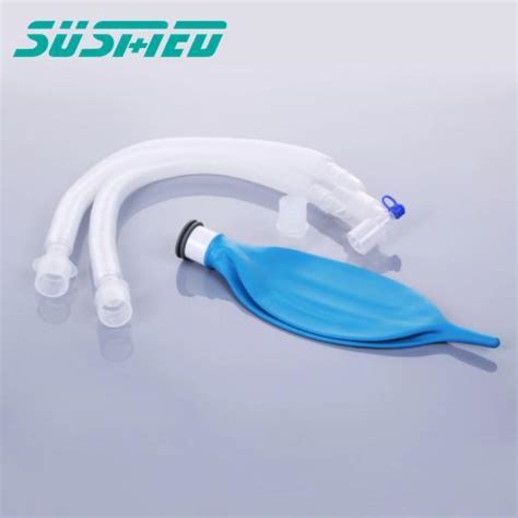 Medical Disposable Breathing Circuit For Adult Breathing Circuit And