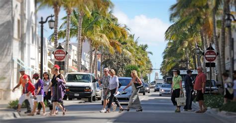 Palm Beach Shopping Guide