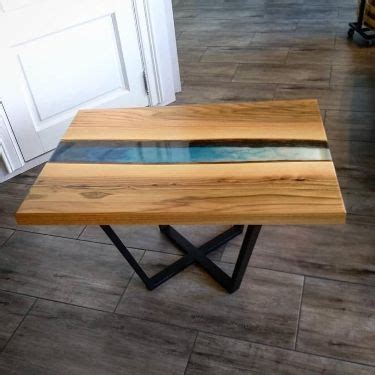 Mesa De Centro Resina Epoxica Con Madera De Parota Encapsulado Azul