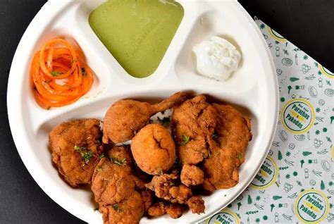 11 Top Scrumptious Street Foods In Gurgaon To Try In 2024