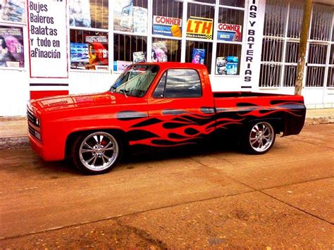 Squarebody Chronicles Added A New Photo Squarebody Chronicles Chevy Trucks Old Trucks Gmc