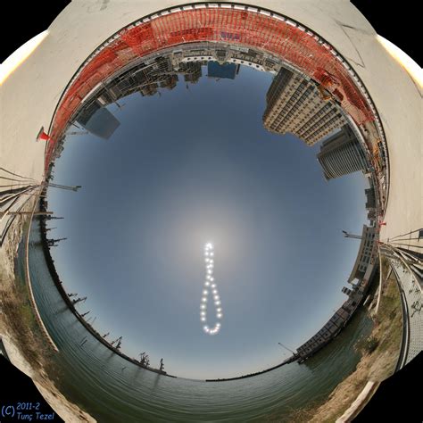 APOD: 2013 October 14 - High Noon Analemma Over Azerbaijan