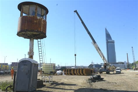 Viaducto megaobra que desordena el tránsito en rambla portuaria para