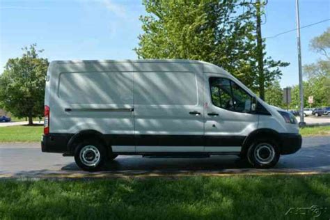 Ford Transit 2016 Van Box Trucks