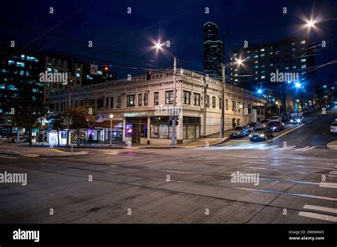 Seattle downtown streets at night Stock Photo - Alamy