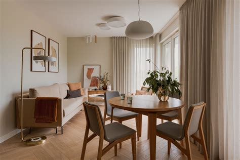 Mid century modern jak urządzić salon w tym stylu 12