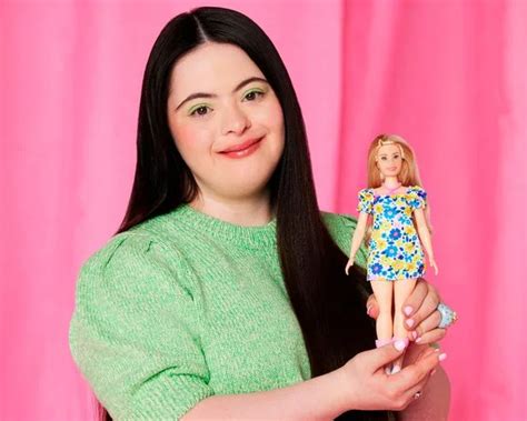 Mattel Lan A Primeira Boneca Barbie S Ndrome De Down