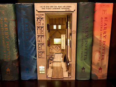 30 Mesmerizing Bookshelf Inserts That Book Fans Will Love