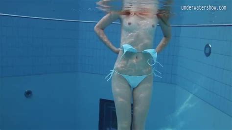Small Tits Skinny Teen Clara Underwater Porn Videos