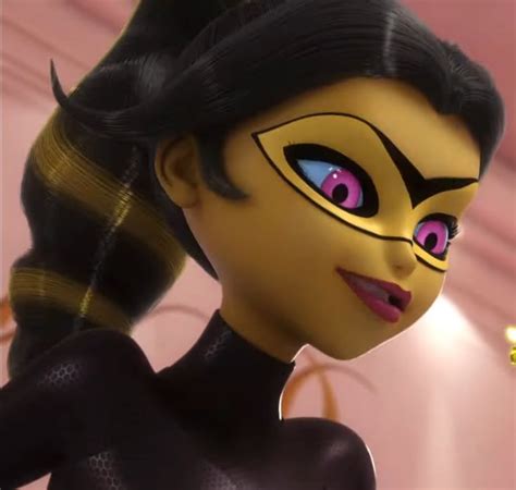 Pin By Manny Vazquez On Miraculous Ladybug Hot Cheerleaders Queen Bees Miraculous Ladybug