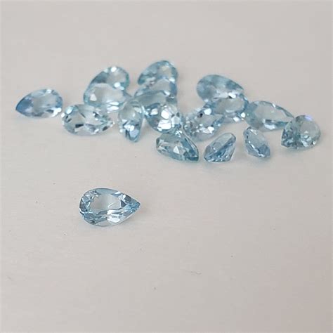 Topaz Pear Shape Cut Sky Blue X Mm