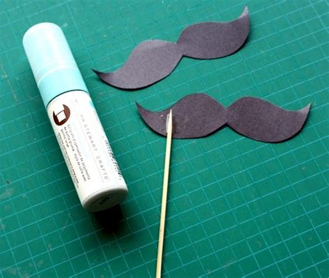 Little Papercuts Diy Paper Moustaches