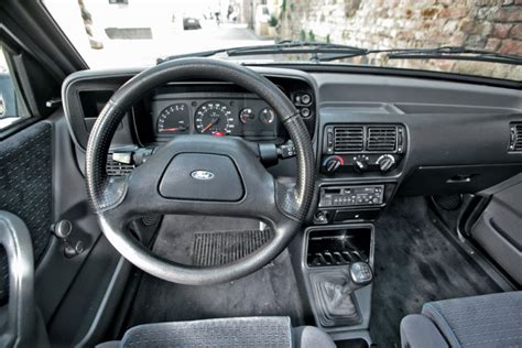 Ford Escort XR3i Cabrio Bilder Autobild De