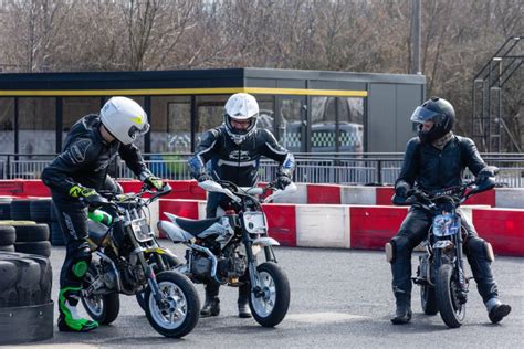 Trening Halowy Pitbike Redbike Racing Team Top Kart Arena Piaseczno