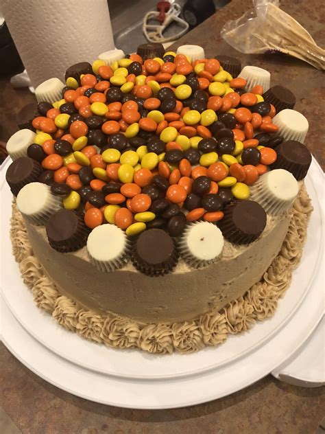 Homemade Reeses Cake Cake Decorating Reeses Cake Amazing Cakes