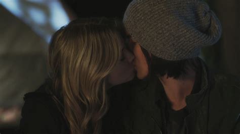 1x19 Hanna And Caleb Image 19841994 Fanpop