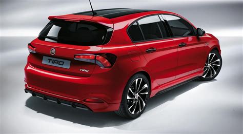 Fiat Tipo Porte Nuova Versione Recensioni E Giudizi Positivi E