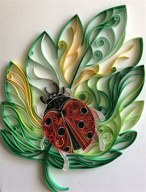 Pin By T Lin Uncu On Hayvanlar In Quilling Flower Designs