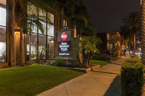 Enjoy The Convenience Of The Disneyland Good Neighbor Hotel The Best Western Plus Stovall S