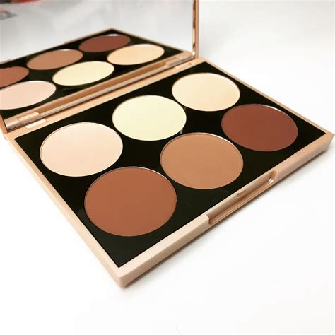 Douglas Contouring Palette Edith Sofia