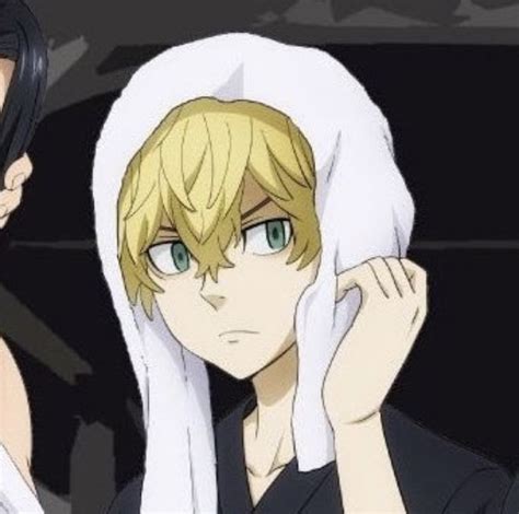 Two Anime Characters One With Blonde Hair And The Other Green Eyes