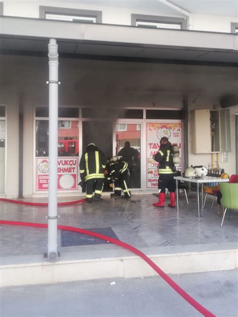 Afyon Erenler de iş yerinde yangın çıktı