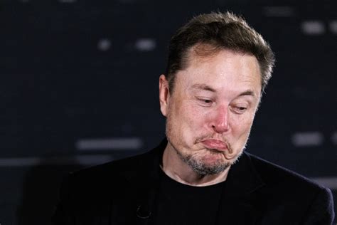 Elon Musk afirma que su compañía Neuralink ha implantado su primer chip