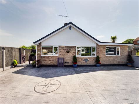 3 Bed Bungalow For Sale In Beeley Close Inkersall Chesterfield S43