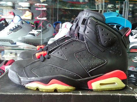 A Look At An Original Air Jordan 6 Infrared From 1991