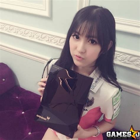 Loạt ảnh xinh đẹp của hot girl LMHT xinh đẹp Đài Loan Cosplay Việt Giải Trí