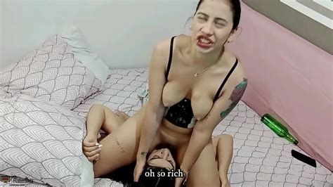 Lesbianas Cachondas Lamiendo Y Chorreando Una A La Otra XVIDEOS