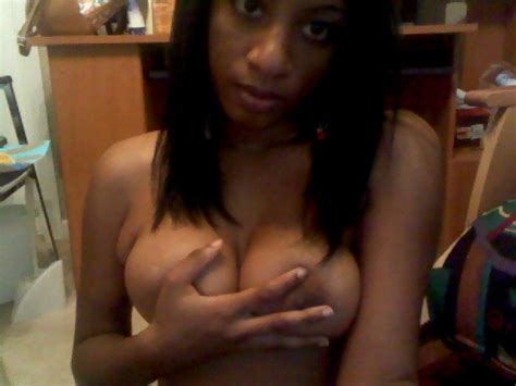 Sexy Black Girl In Bikini And Nude Sexy Black Girl In Bikini And Nude Luscious Hentai