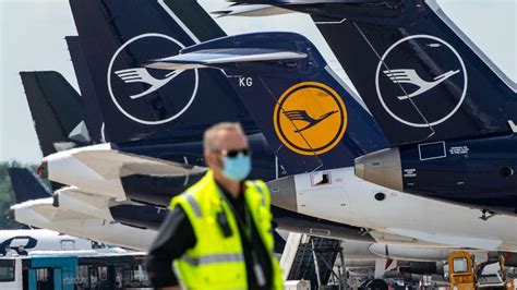 Sparkurs In Der Coronakrise Lufthansa Streicht Noch Mehr Stellen Und