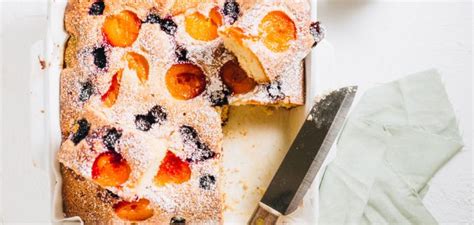 Spc Recipes Apricot Blackberry Cake Feature Spc