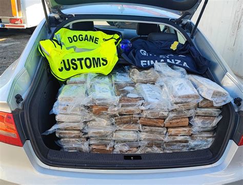 Trovati E Sequestrati 59 Kg Di Cocaina In Un Container Al Porto Di