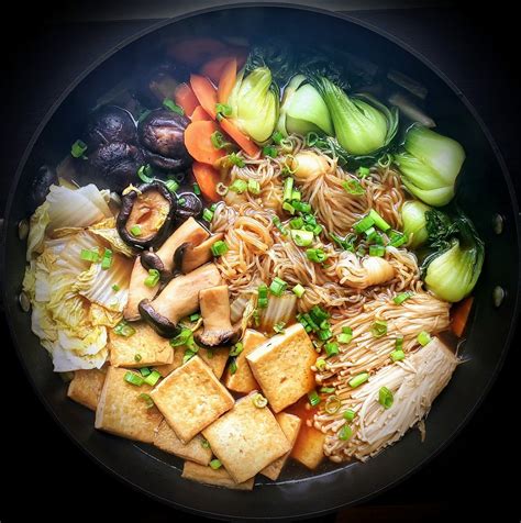 JAPANESE HOT POT SUKIYAKI Sukiyaki Recipe Asian Recipes Sukiyaki