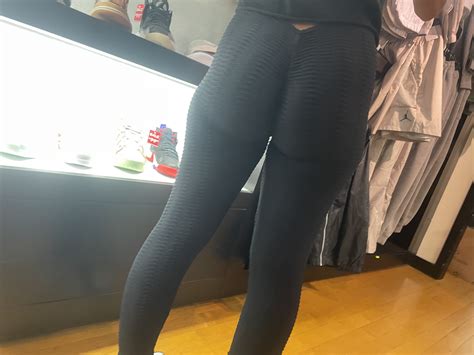 Wild Latina Bubble Butt Spandex Leggings Yoga Pants Forum