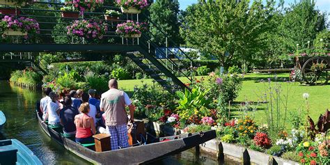 The Hortillonnages Gardens In Amiens An Island Labyrinth Hauts De