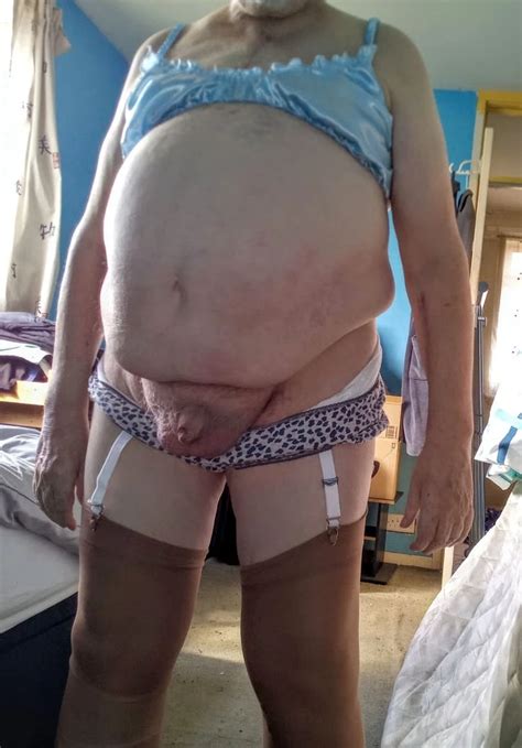 Older CD With Stockings Nude Pics XHamster