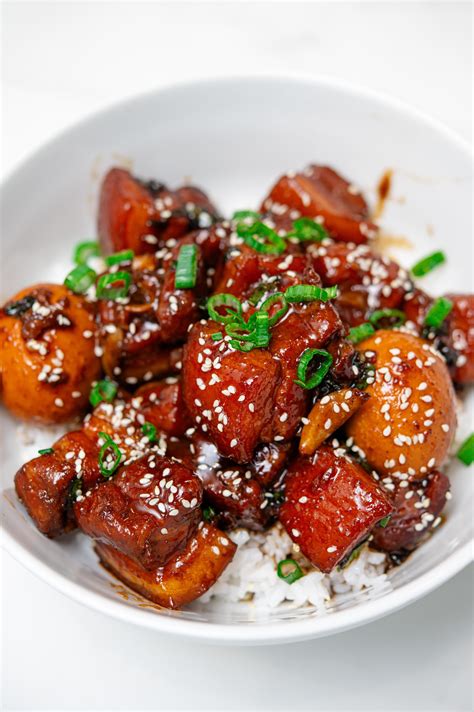 [homemade] braised sticky pork belly over rice : r/food