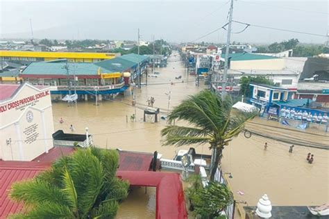 Bagyong Kristine Galit Na Galit Sa Rami Nang Ibinubuhos Na Tubig