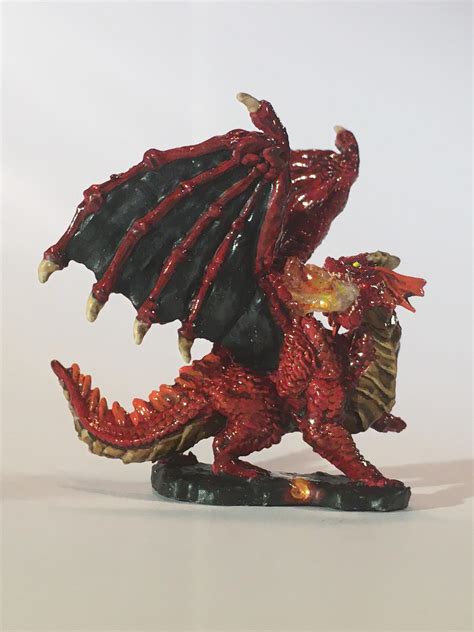 Wizkids Red Dragon Wyrmling A Lovely Little Sculpt R