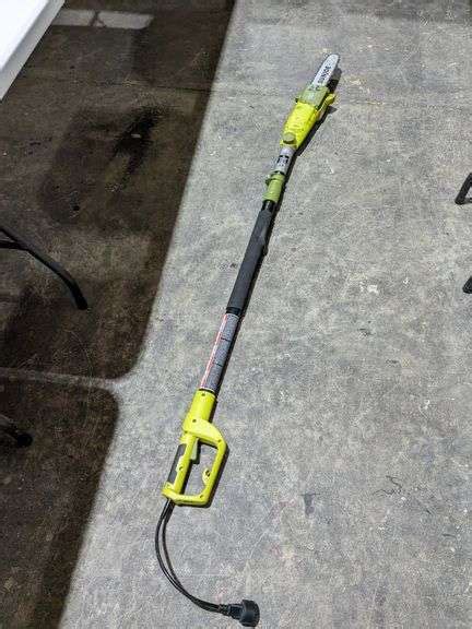 SUNJOE corded electric extendable pole saw - good working order - South Auction