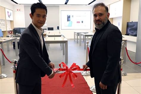 Huawei Opens Huawei Experience Service Store In Sandton City Digital