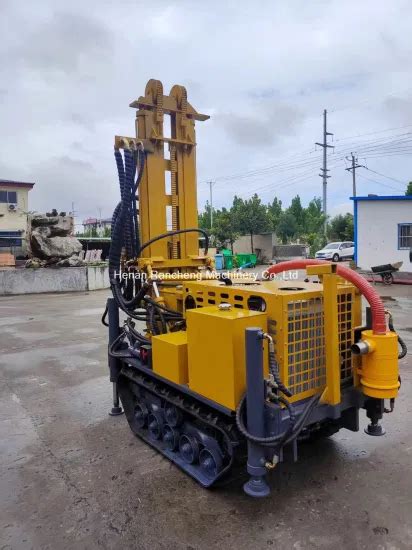 100m150m Mobile Crawler Equipment Hydraulic Portable Borehole Water